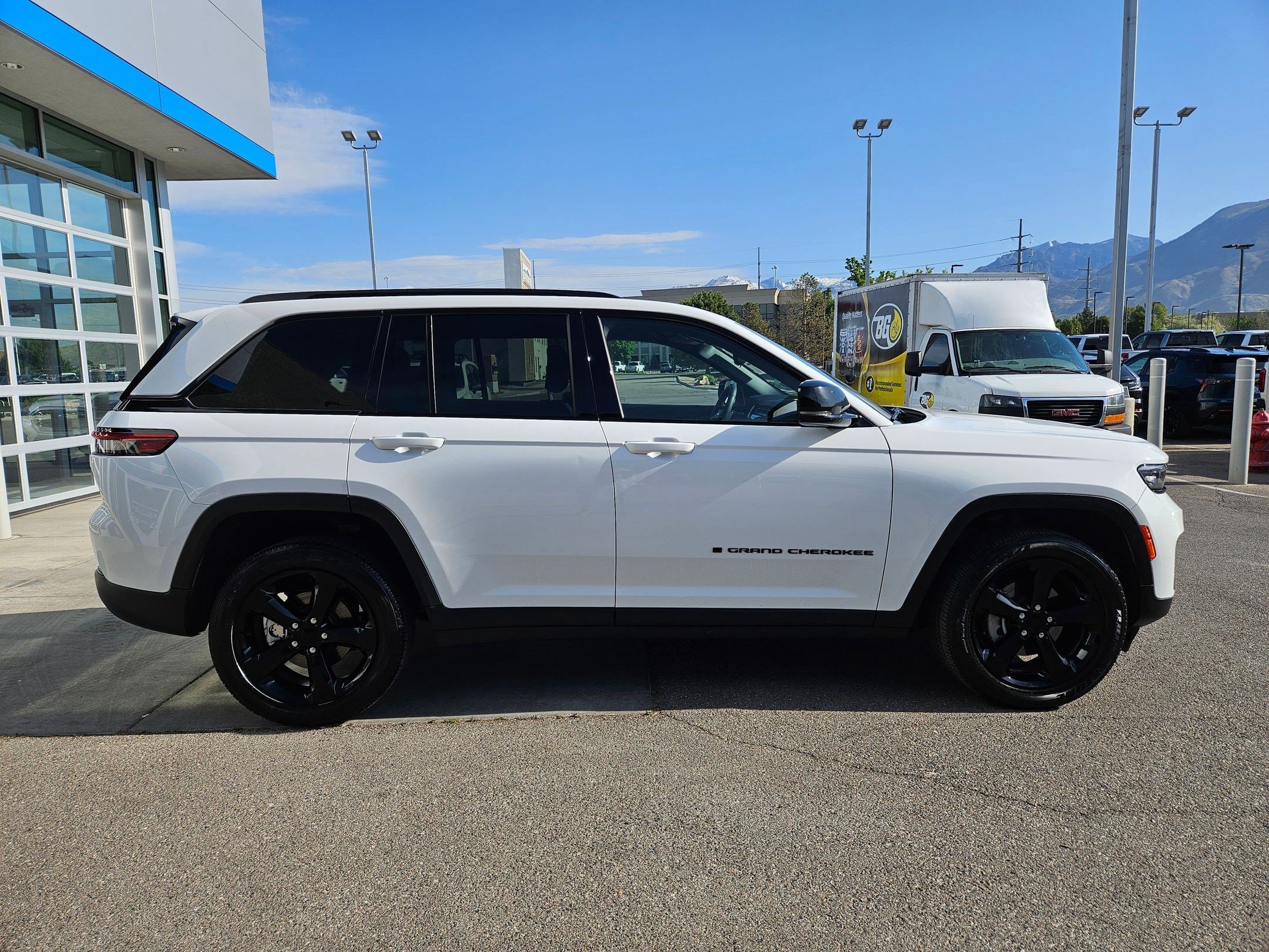 jeep grand cherokee 2023 1C4RJHAG2PC522040 image jeep grand cherokee 2023 1C4RJHAG2PC522040 image